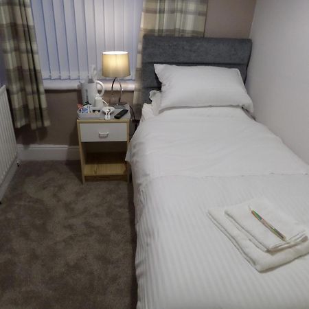 Nathans Guest House แบล็คพูล ภายนอก รูปภาพ