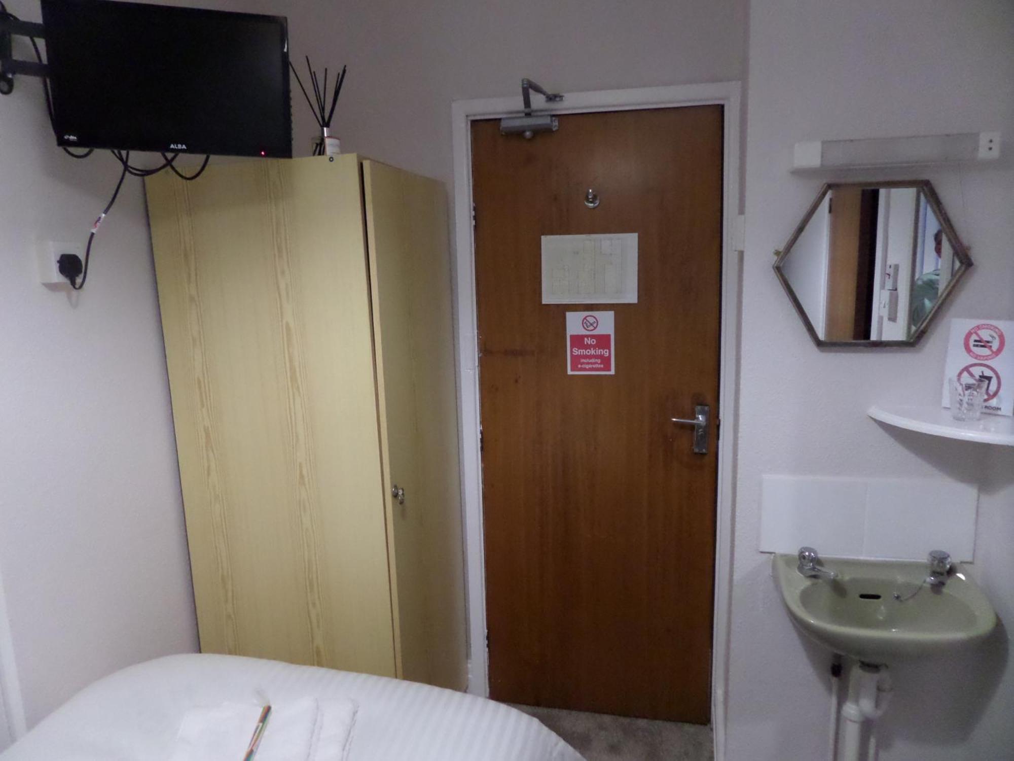 Nathans Guest House แบล็คพูล ภายนอก รูปภาพ
