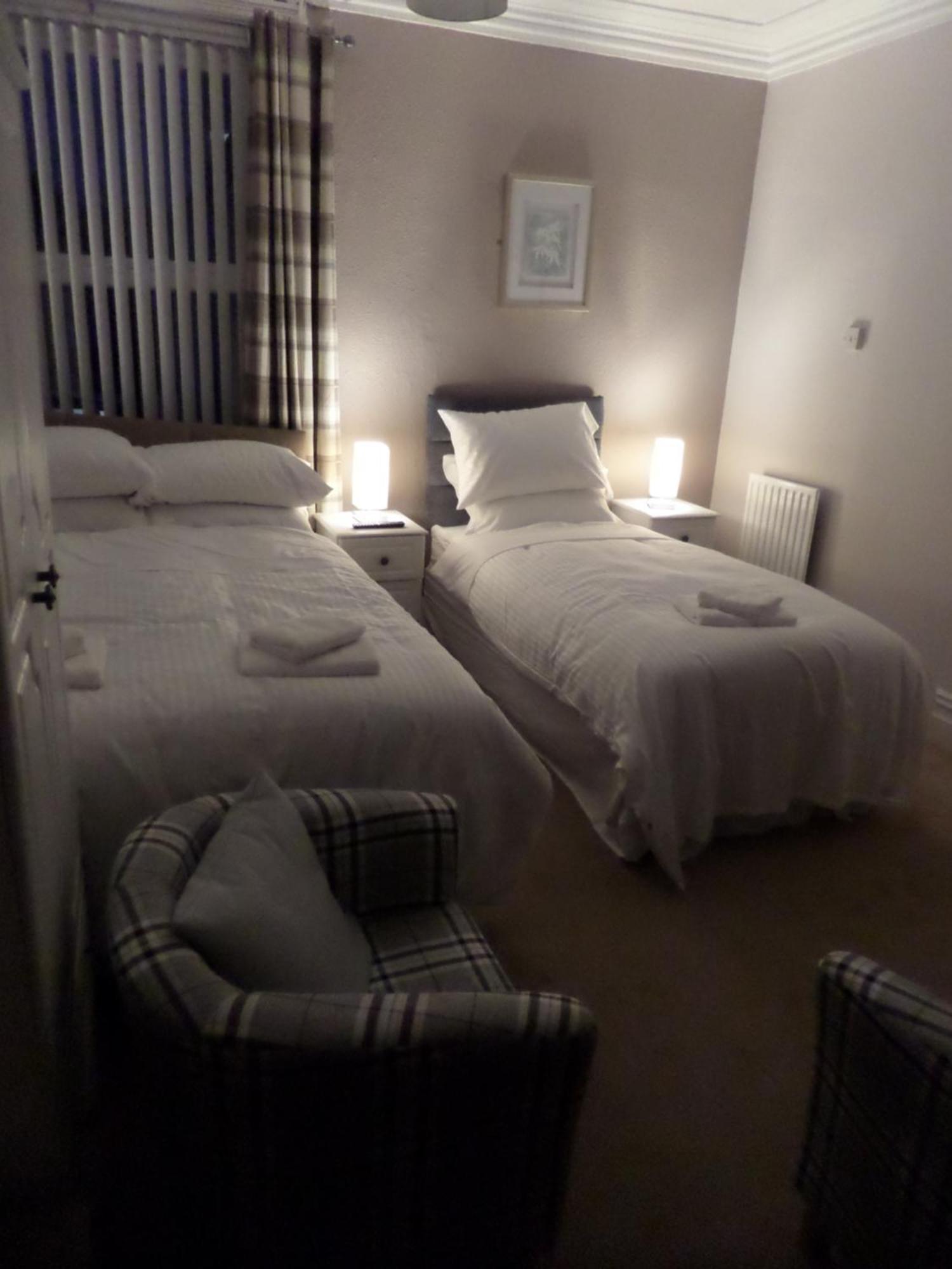 Nathans Guest House แบล็คพูล ภายนอก รูปภาพ