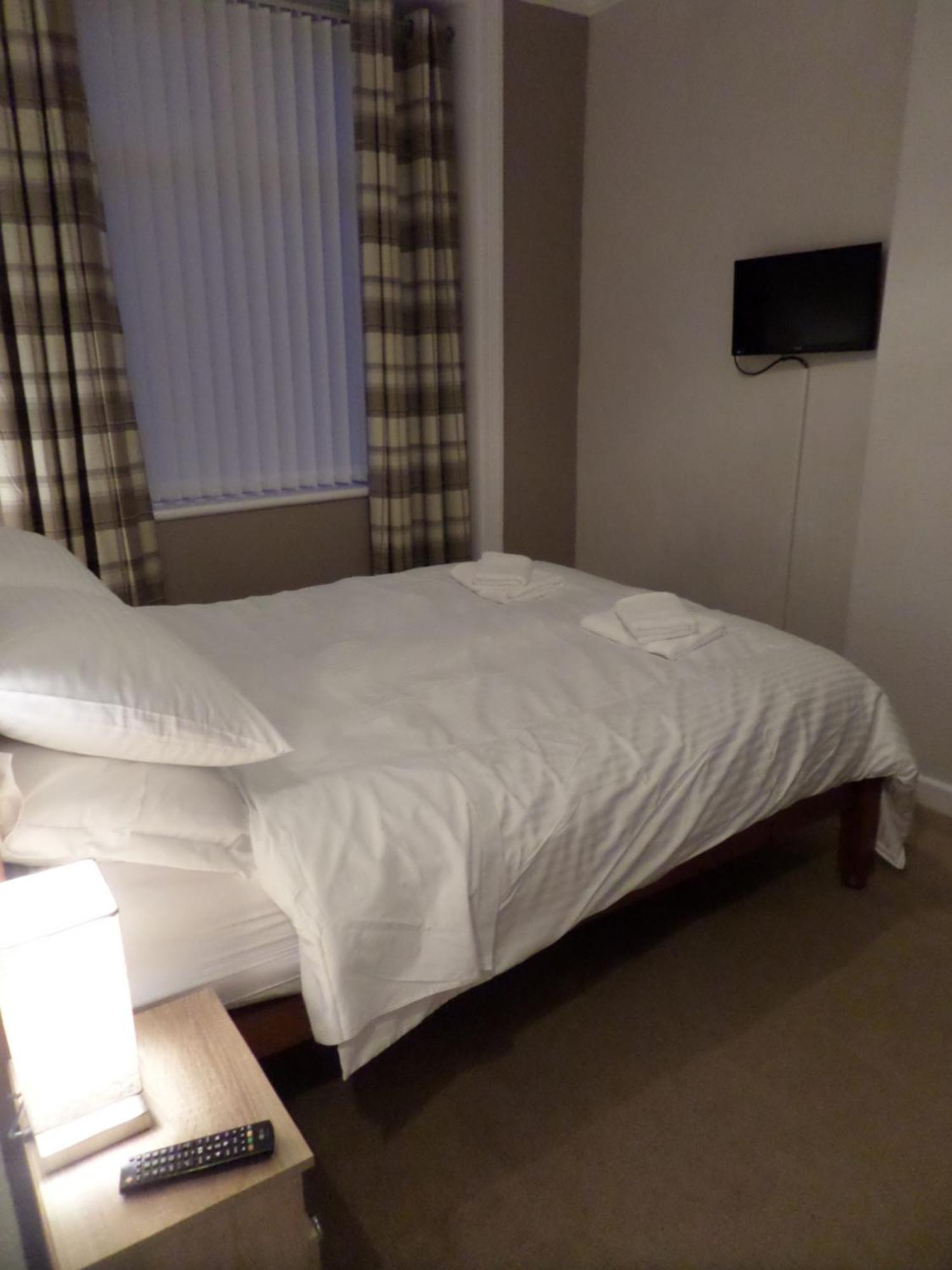 Nathans Guest House แบล็คพูล ภายนอก รูปภาพ